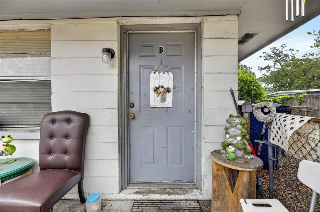 8725 N 46th Street Tampa FL 33617