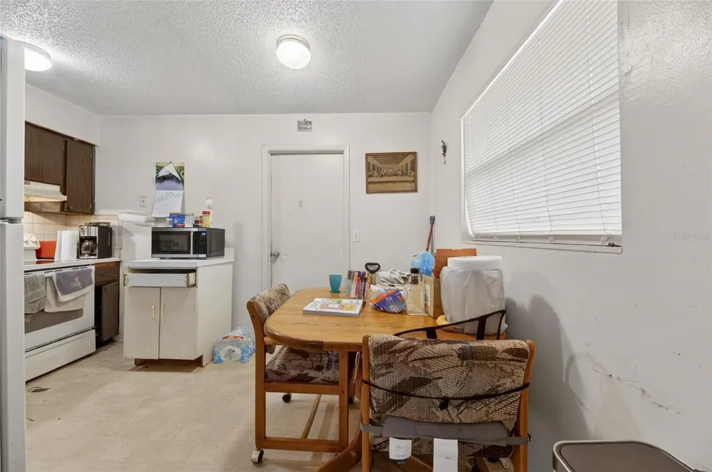 8725 N 46th Street Tampa FL 33617