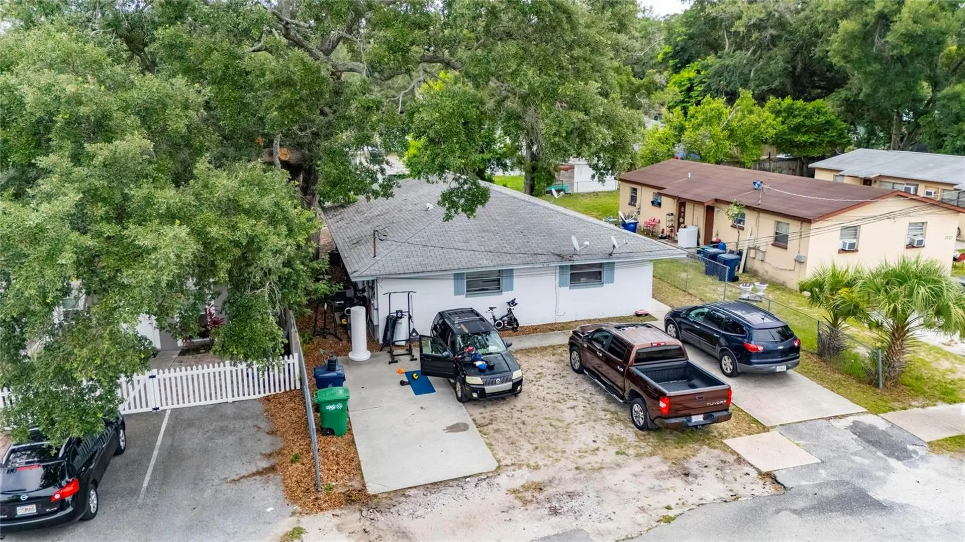 8725 N 46th Street Tampa FL 33617