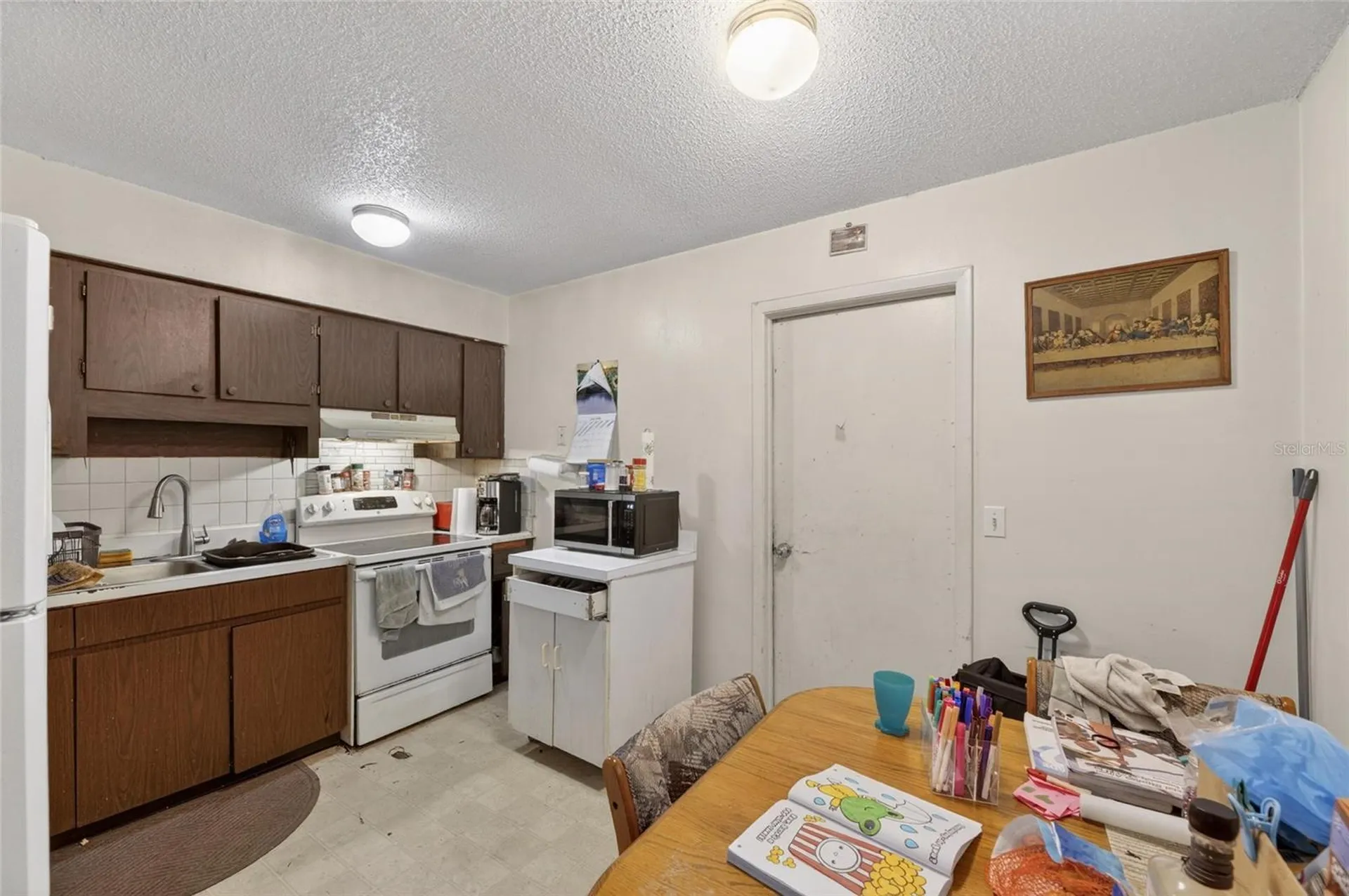 8725 N 46th Street Tampa FL 33617