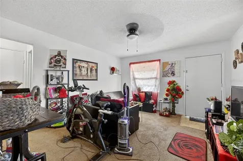 8725 N 46th Street Tampa FL 33617