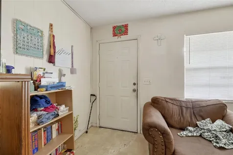 8725 N 46th Street Tampa FL 33617