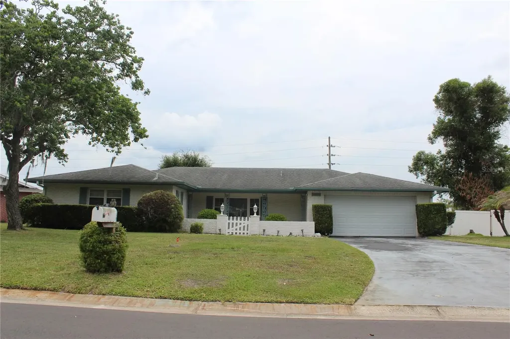2324 Haley Court Kissimmee FL 34741