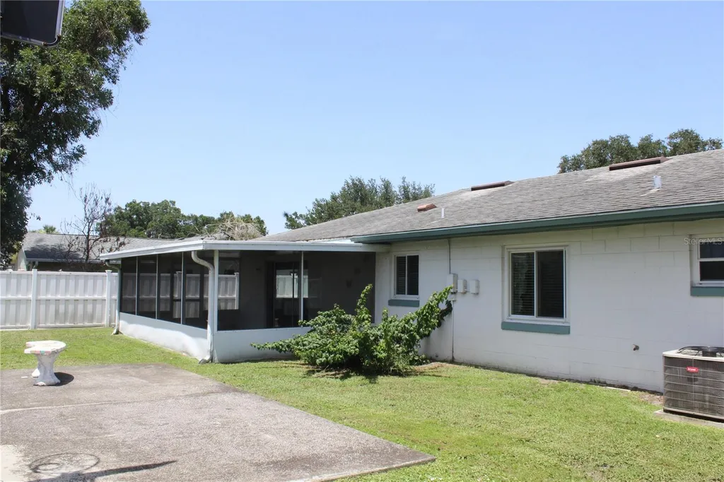 2324 Haley Court Kissimmee FL 34741
