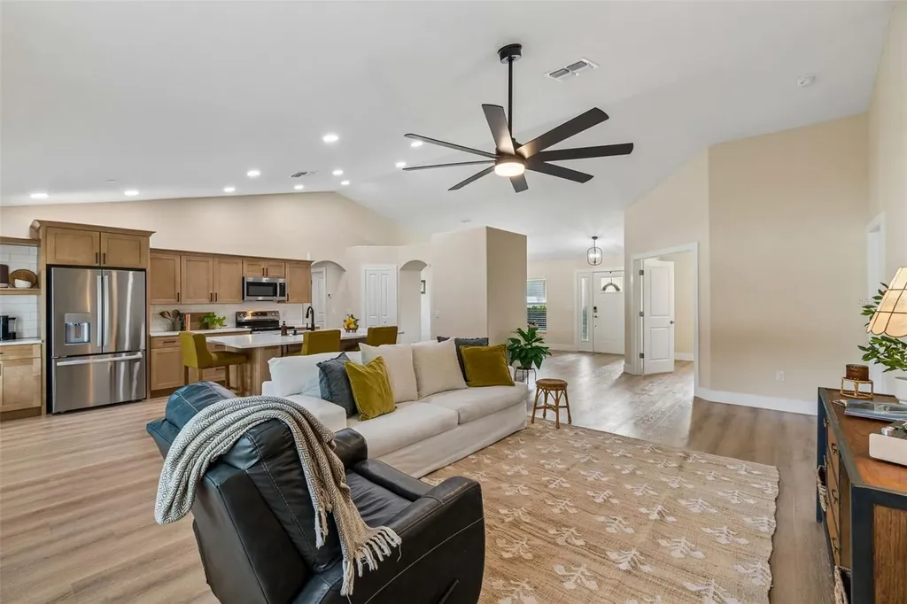 12025 Pine Warbler Avenue Brooksville FL 34614