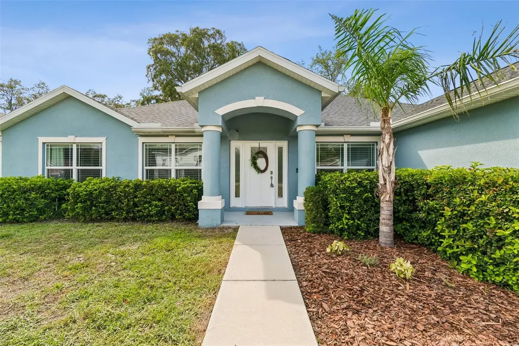 12025 Pine Warbler Avenue Brooksville FL 34614