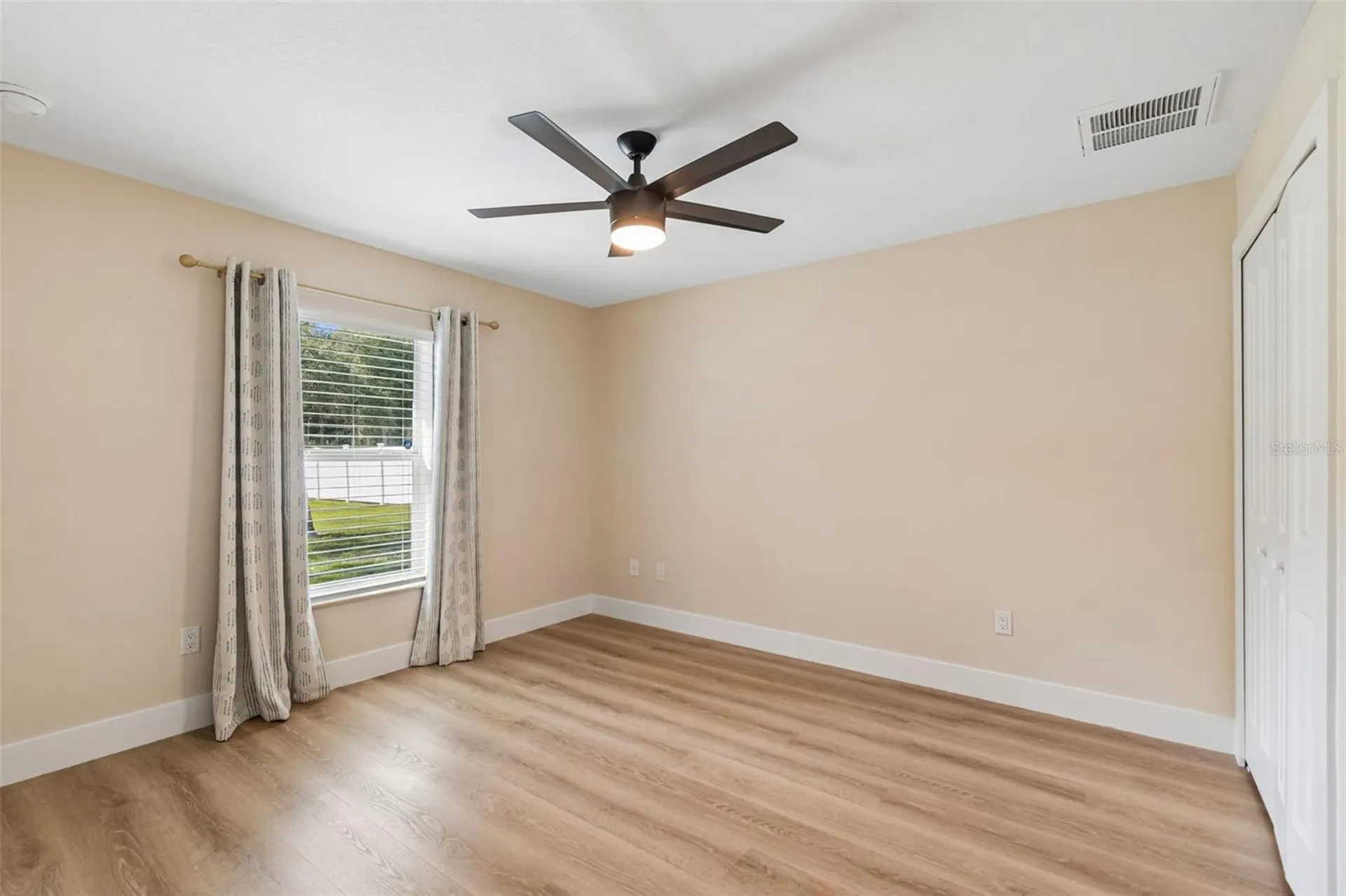 12025 Pine Warbler Avenue Brooksville FL 34614