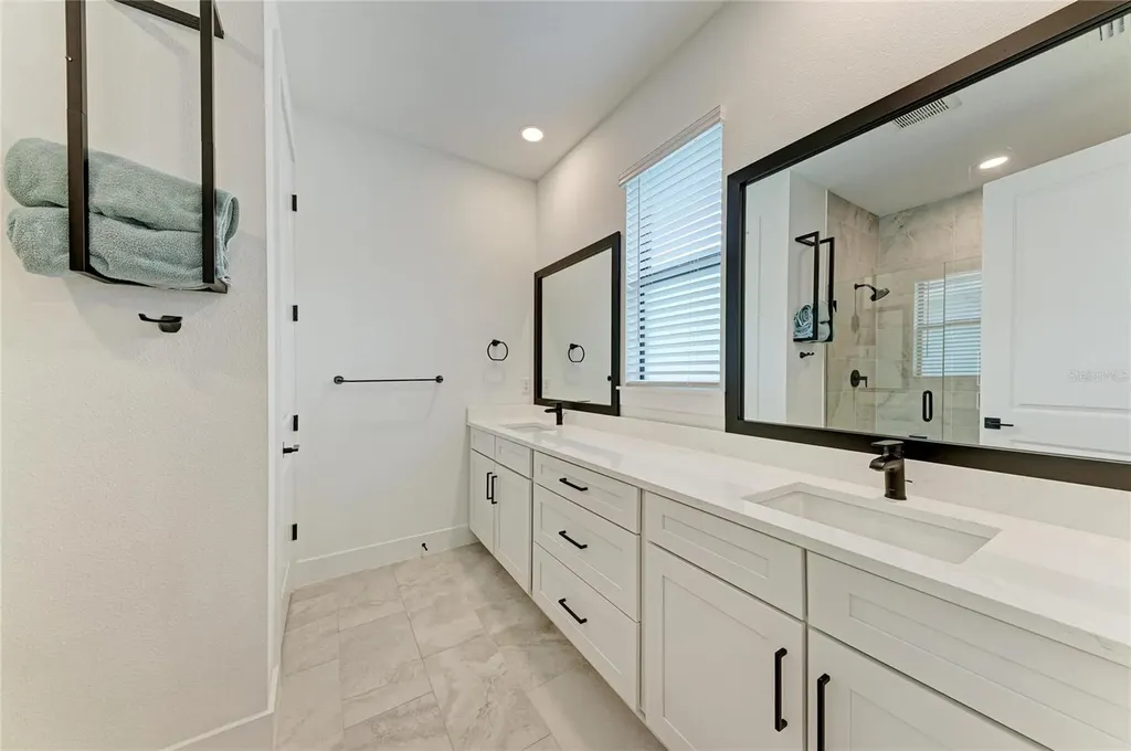 18615 Midsummer Place Venice FL 34293