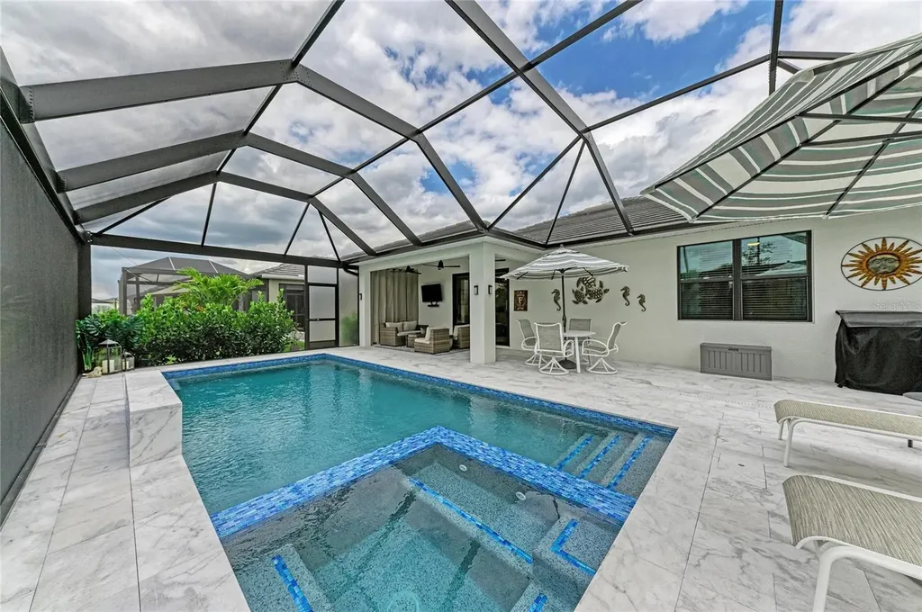18615 Midsummer Place Venice FL 34293