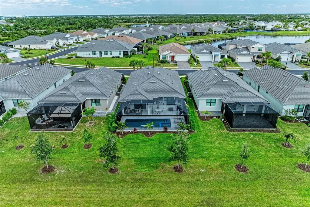 18615 Midsummer Place Venice FL 34293