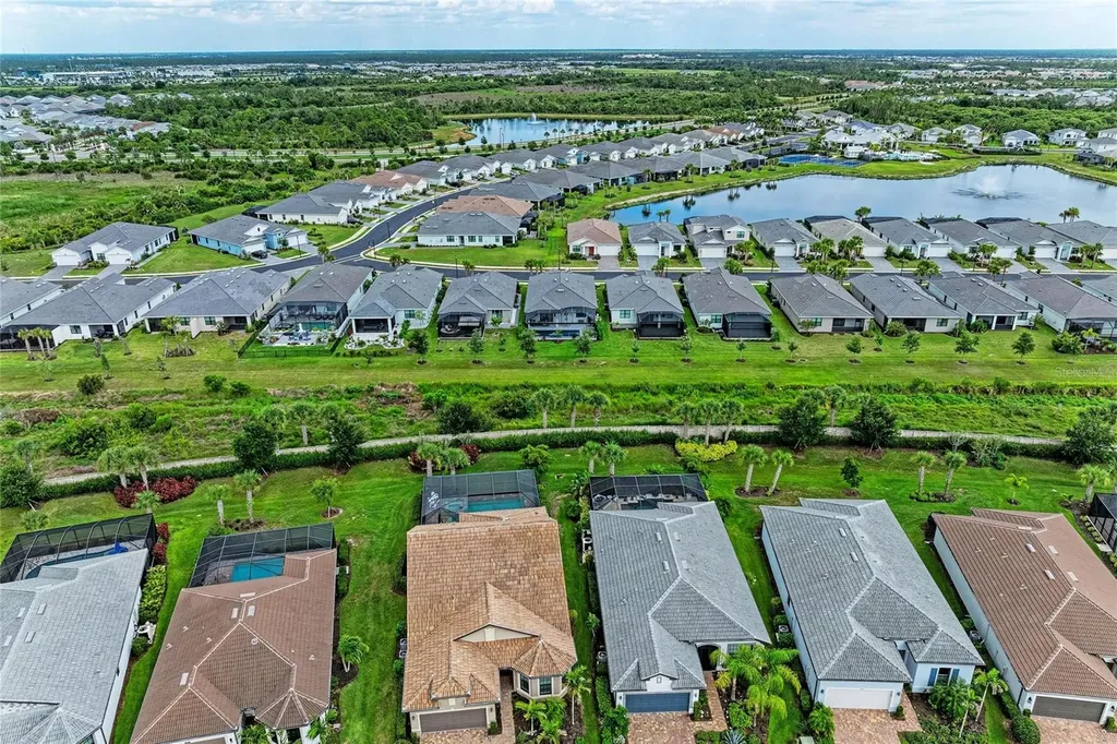 18615 Midsummer Place Venice FL 34293