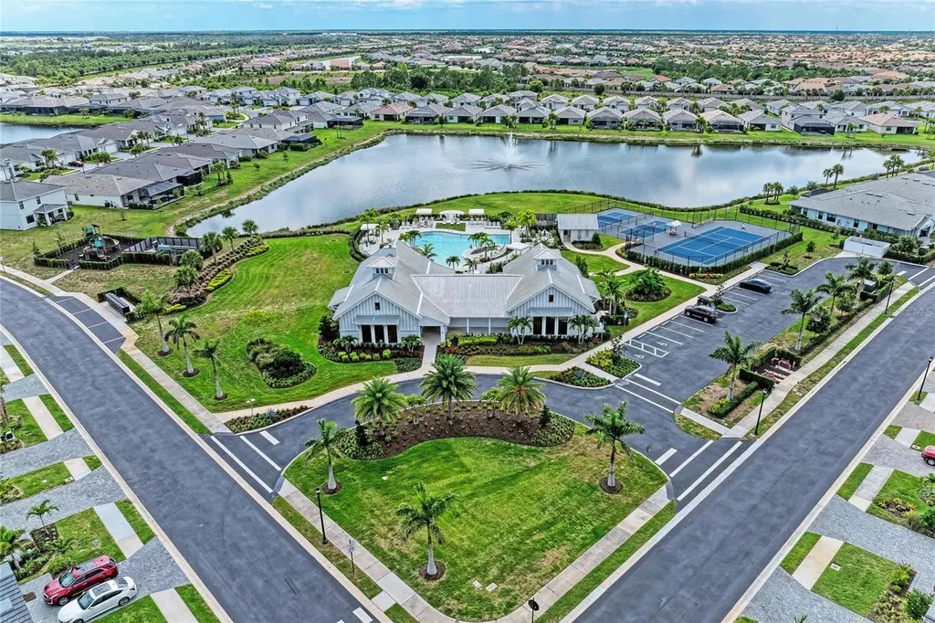 18615 Midsummer Place Venice FL 34293