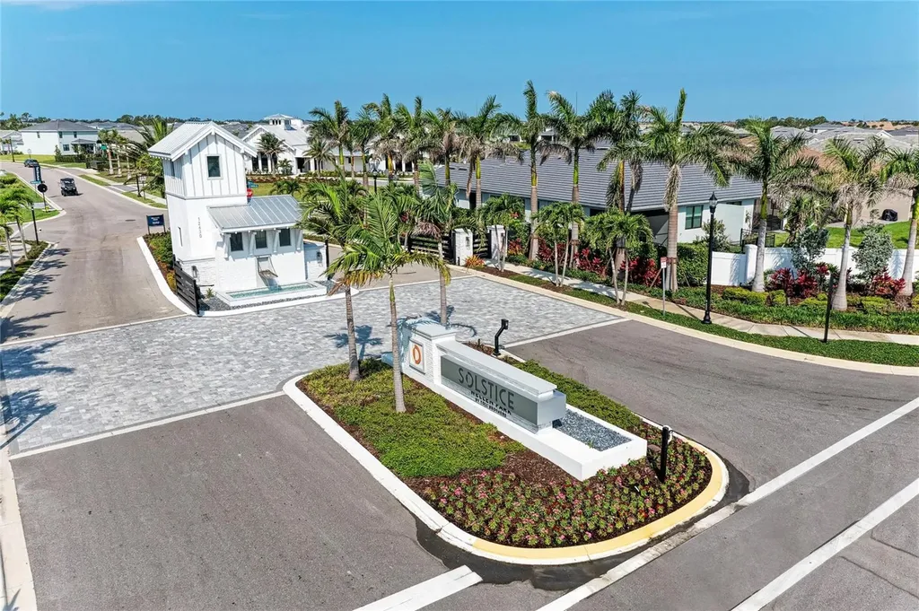 18615 Midsummer Place Venice FL 34293