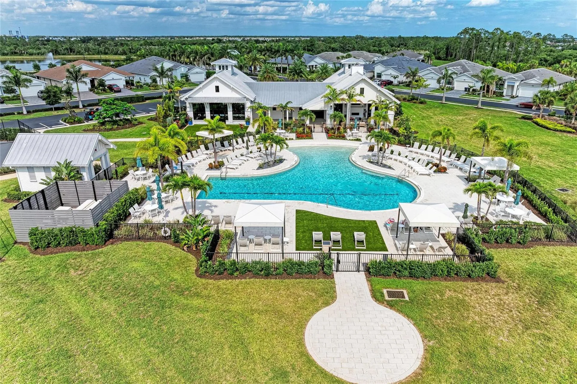 18615 Midsummer Place Venice FL 34293