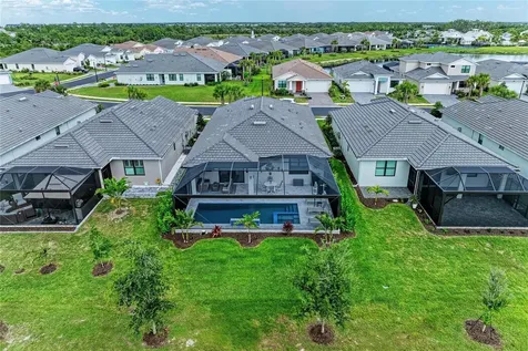 18615 Midsummer Place Venice FL 34293