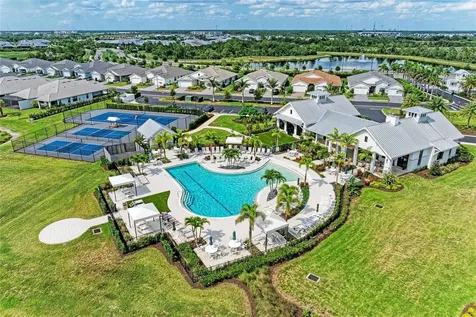 18615 Midsummer Place Venice FL 34293