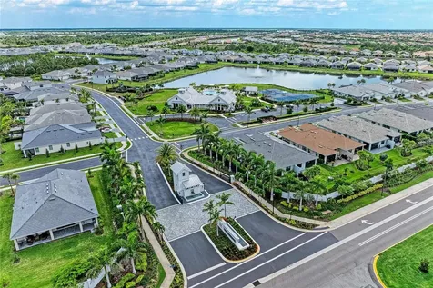18615 Midsummer Place Venice FL 34293