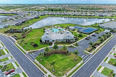 18615 Midsummer Place Venice FL 34293