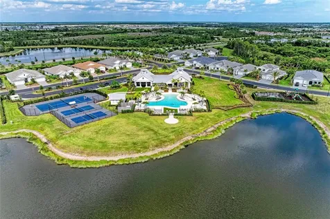 18615 Midsummer Place Venice FL 34293