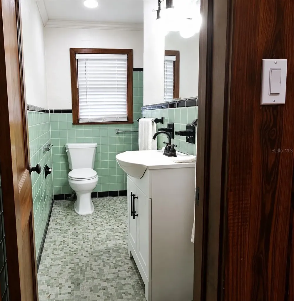 18406 High Springs Main Street High Springs FL 32643