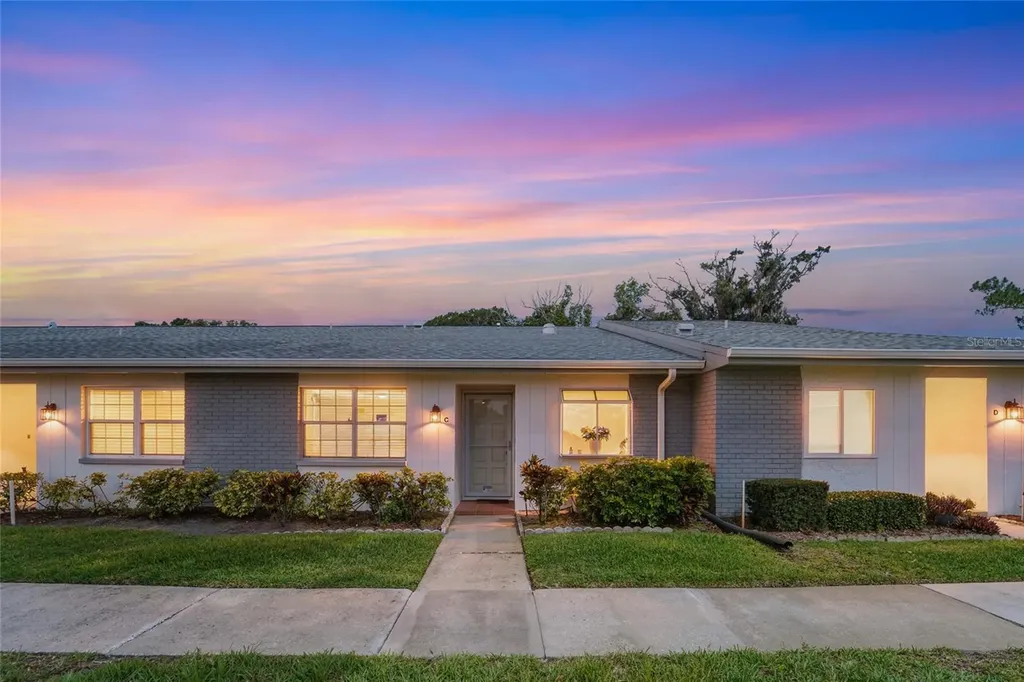 3351 Stonehaven Court W Palm Harbor FL 34684