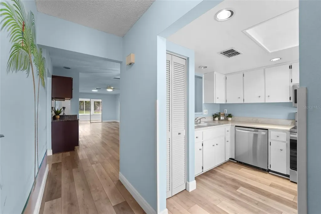 3351 Stonehaven Court W Palm Harbor FL 34684
