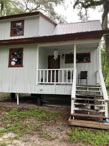 39001, 39005 State Road 575 Dade City FL 33523