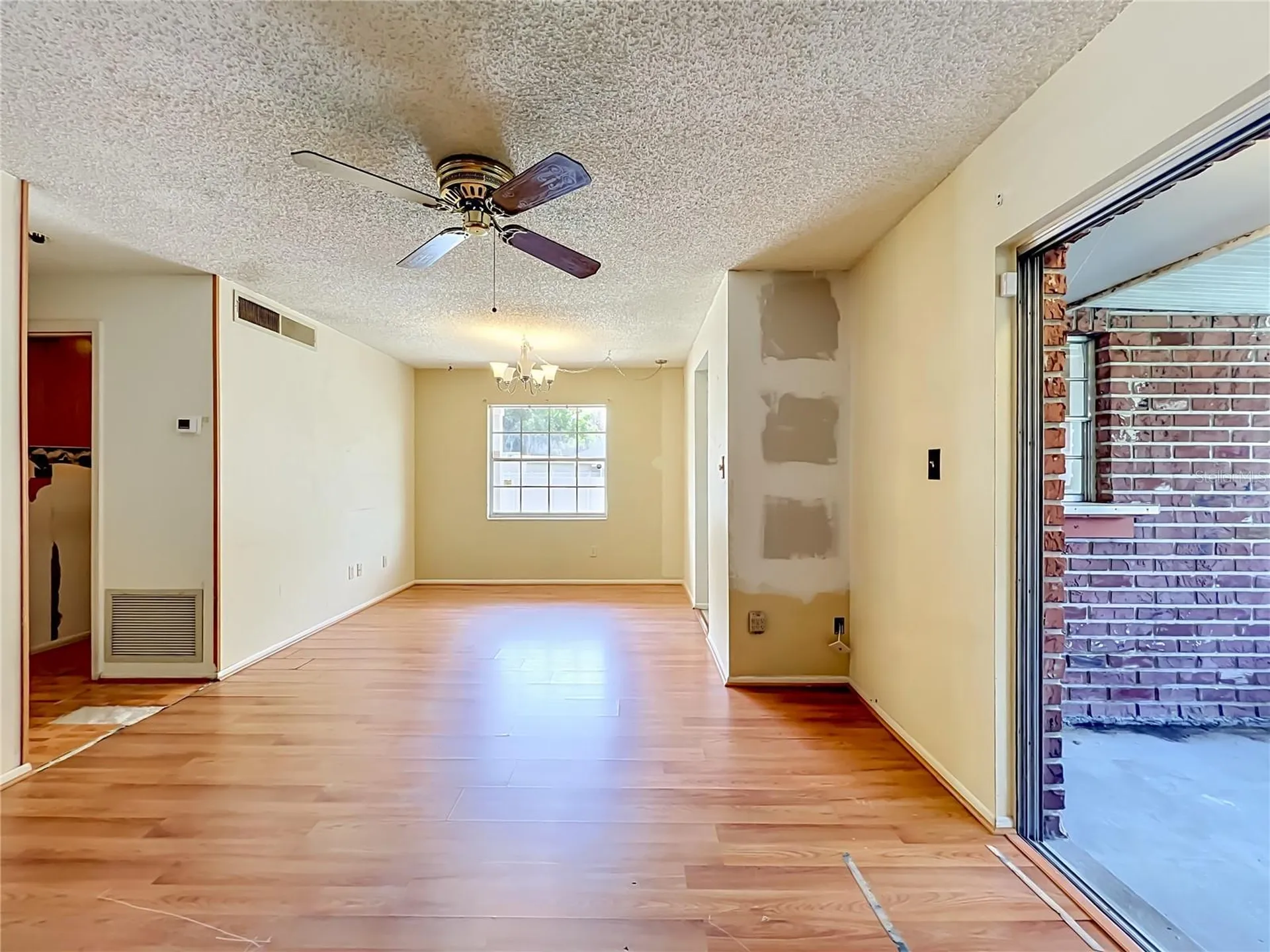 5948 La Costa Drive Orlando FL 32807
