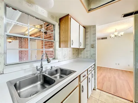 5948 La Costa Drive Orlando FL 32807