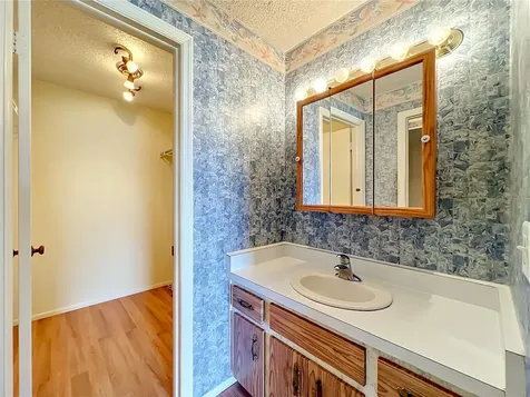 5948 La Costa Drive Orlando FL 32807