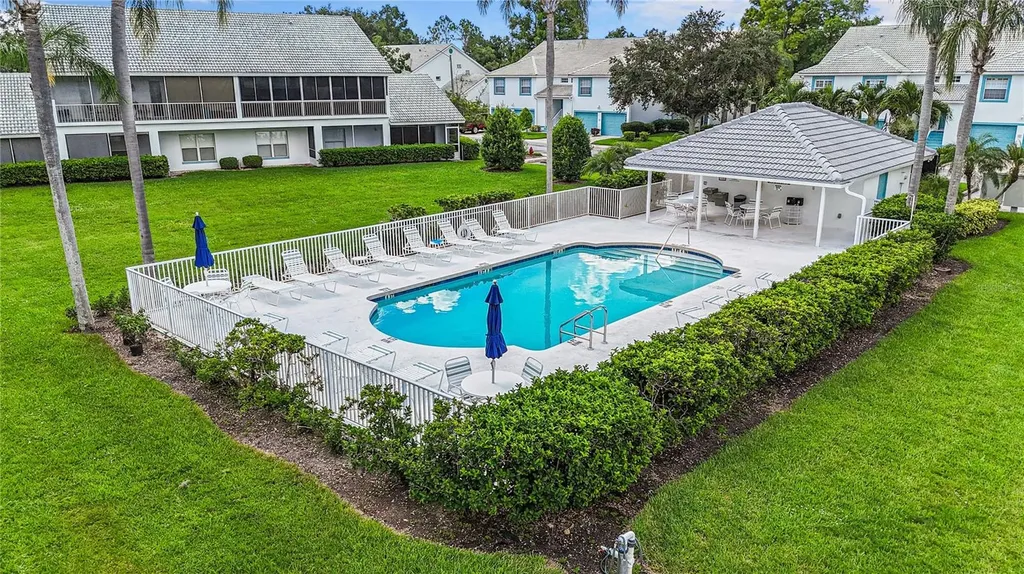 6582 Fairway Gardens Drive Bradenton FL 34203