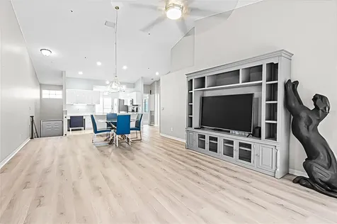 6582 Fairway Gardens Drive Bradenton FL 34203