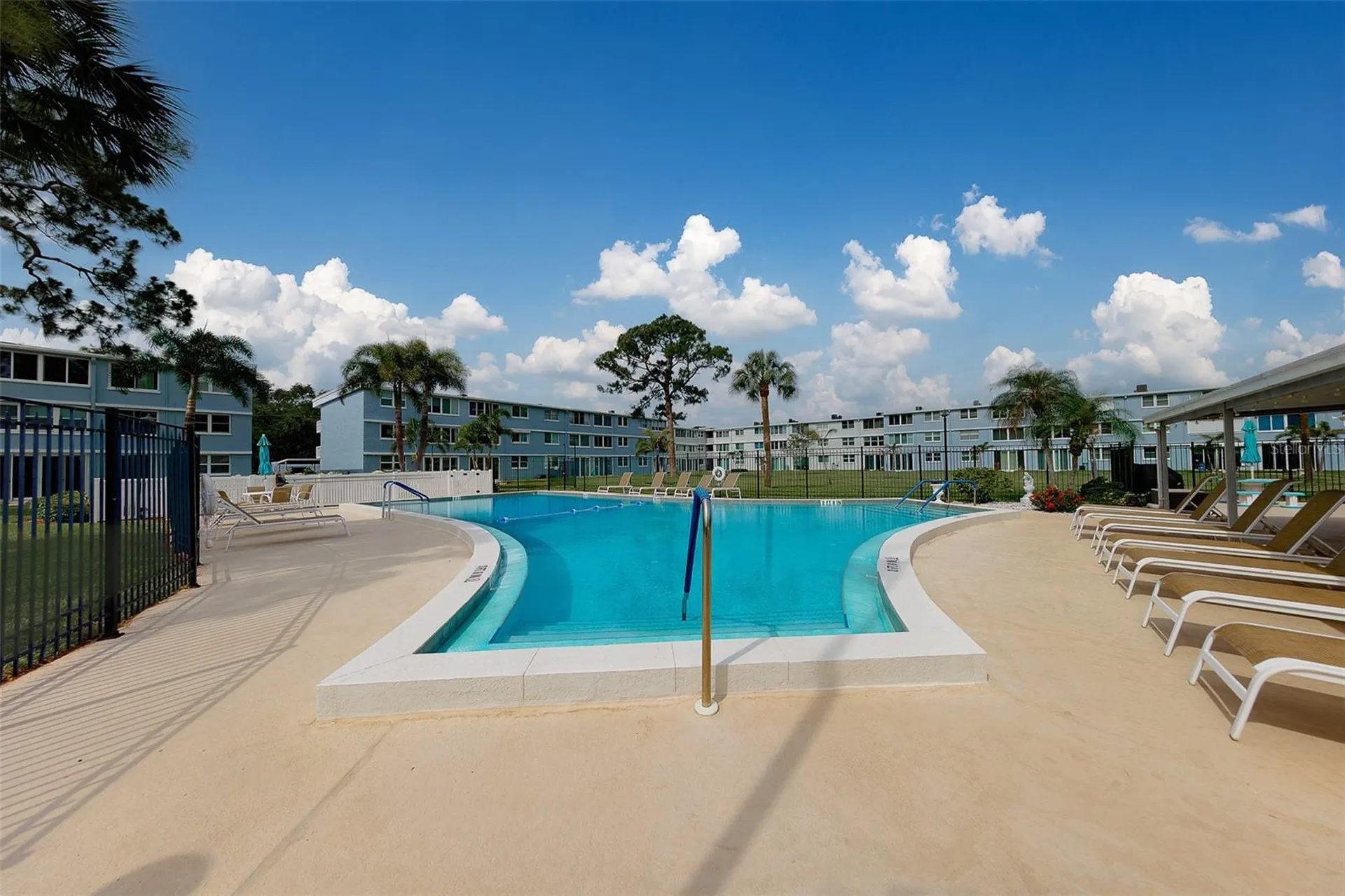 4715 Bay Street NE St Petersburg FL 33703