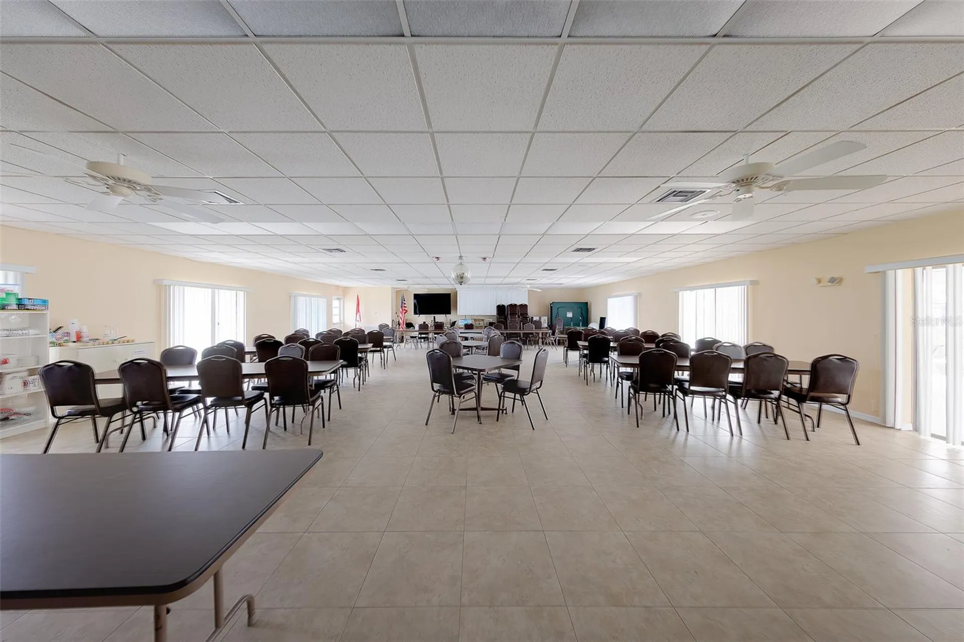 4715 Bay Street NE St Petersburg FL 33703