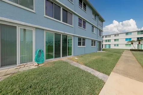 4715 Bay Street NE St Petersburg FL 33703