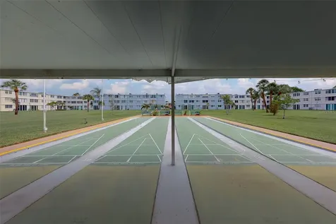 4715 Bay Street NE St Petersburg FL 33703