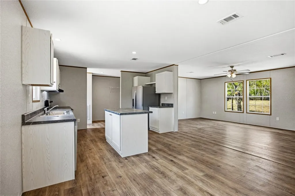 119 London Avenue Interlachen FL 32148