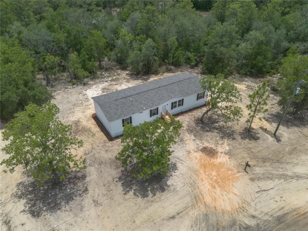 119 London Avenue Interlachen FL 32148
