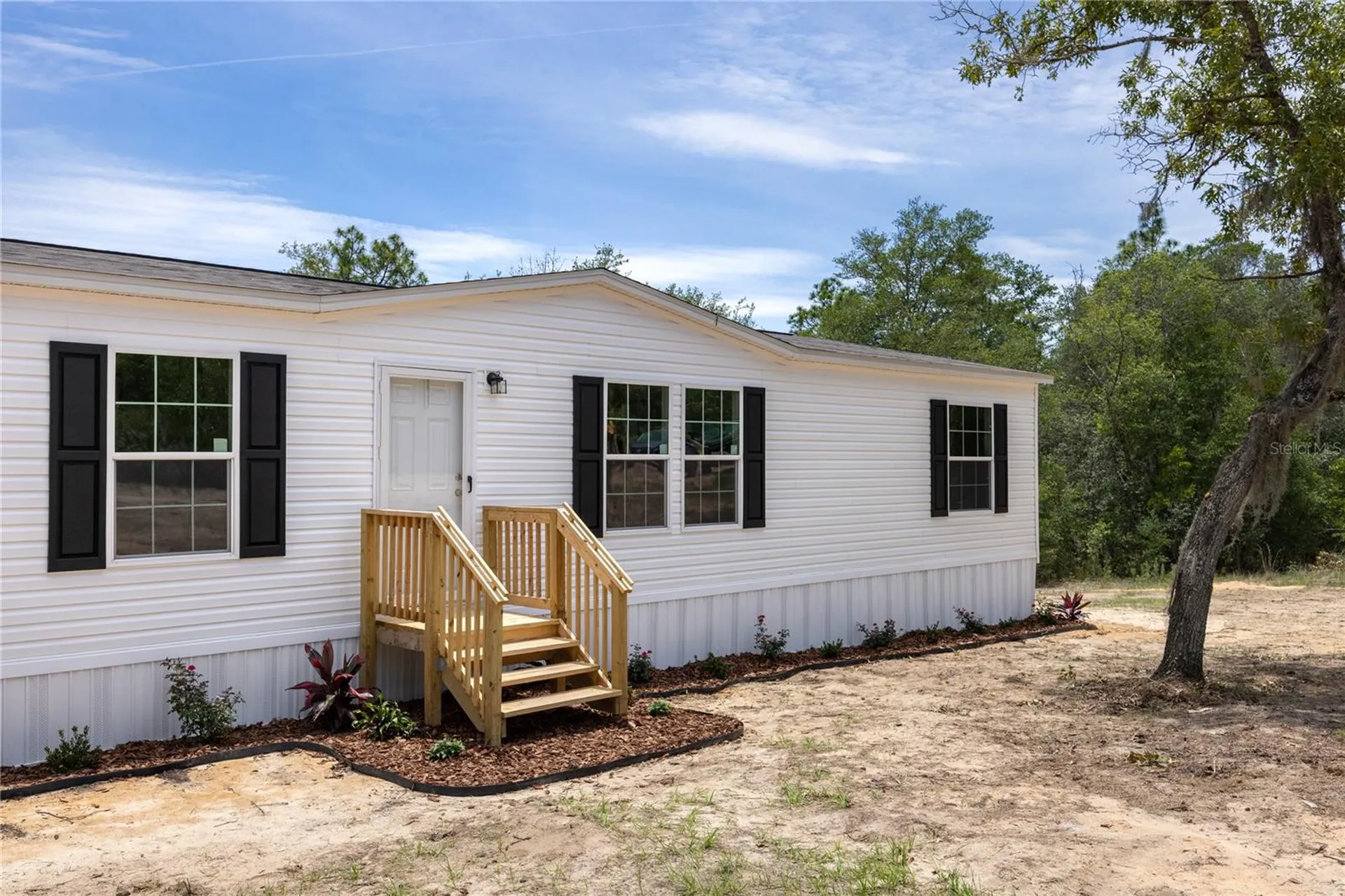 119 London Avenue Interlachen FL 32148
