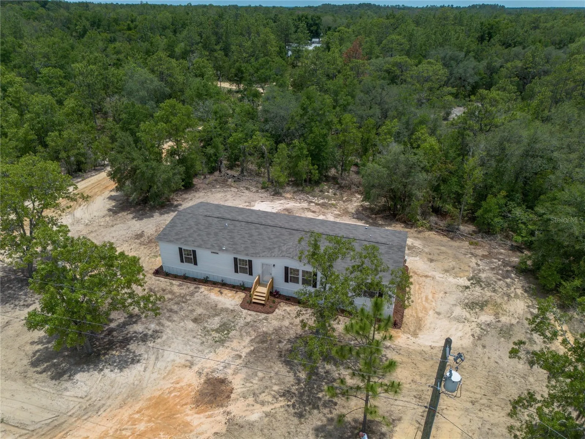 119 London Avenue Interlachen FL 32148
