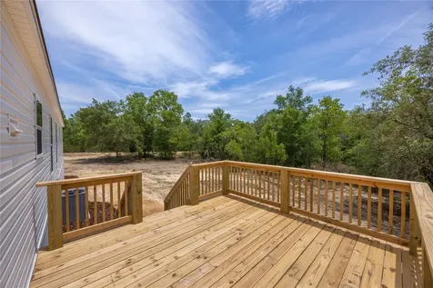 119 London Avenue Interlachen FL 32148