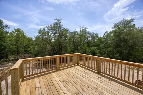 119 London Avenue Interlachen FL 32148