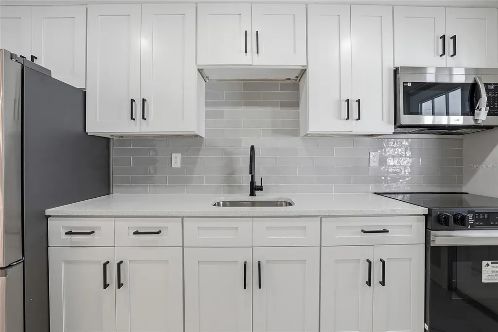 513 White Oak Avenue Brandon FL 33510