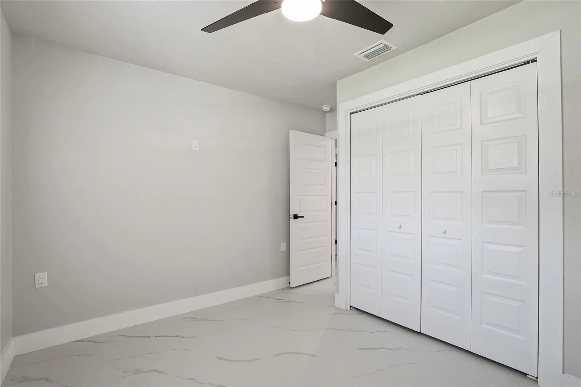 513 White Oak Avenue Brandon FL 33510