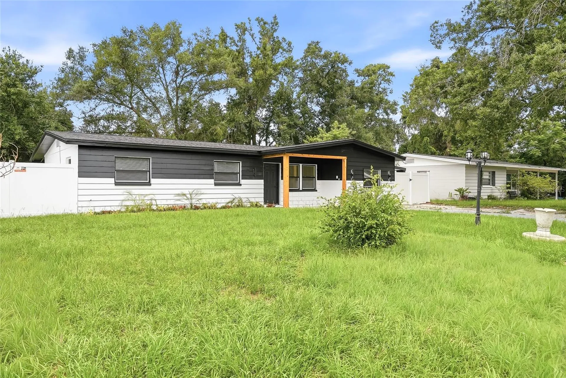 513 White Oak Avenue Brandon FL 33510