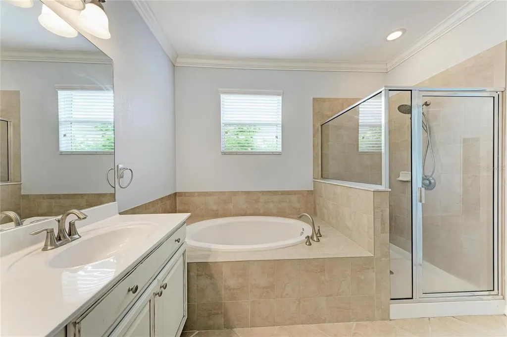 1986 Mesic Hammock Way Venice FL 34292