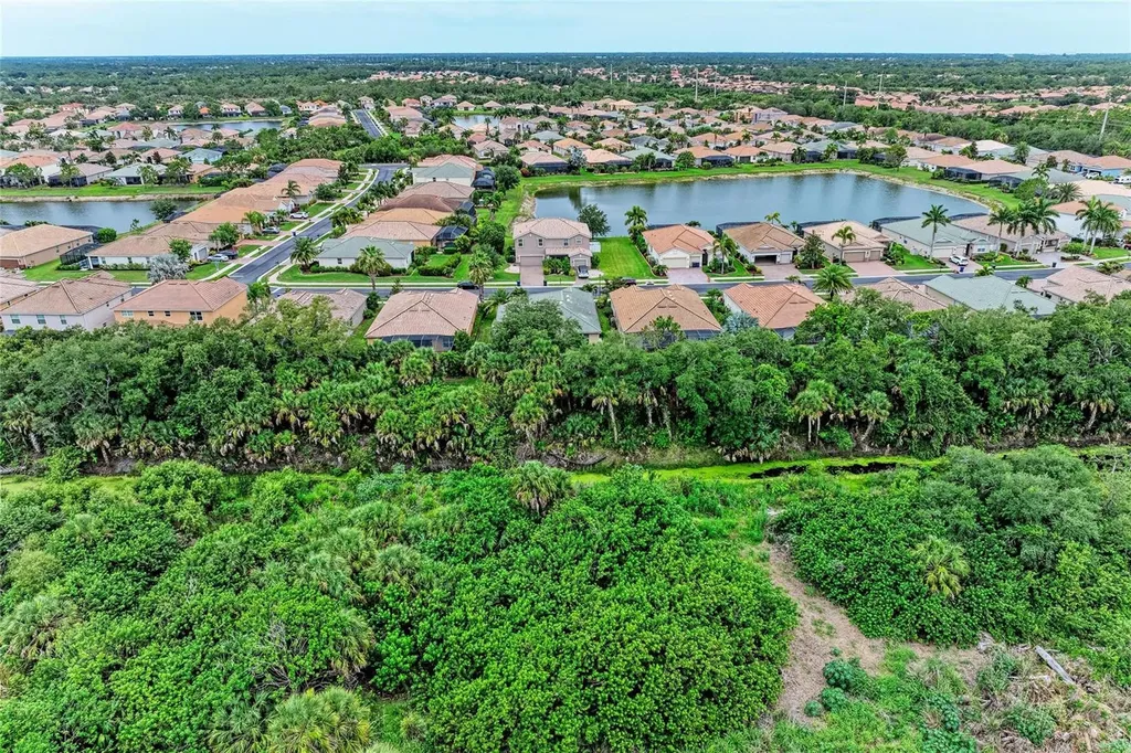 1986 Mesic Hammock Way Venice FL 34292