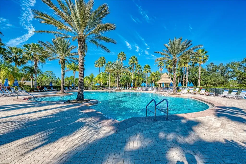 1986 Mesic Hammock Way Venice FL 34292