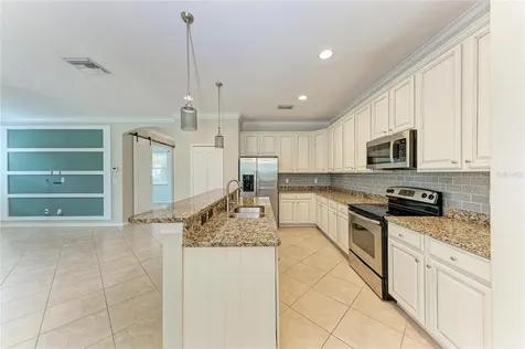 1986 Mesic Hammock Way Venice FL 34292