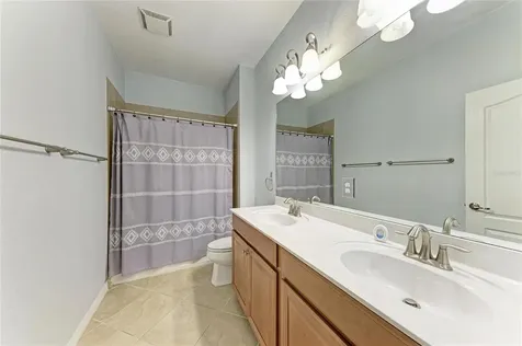 1986 Mesic Hammock Way Venice FL 34292